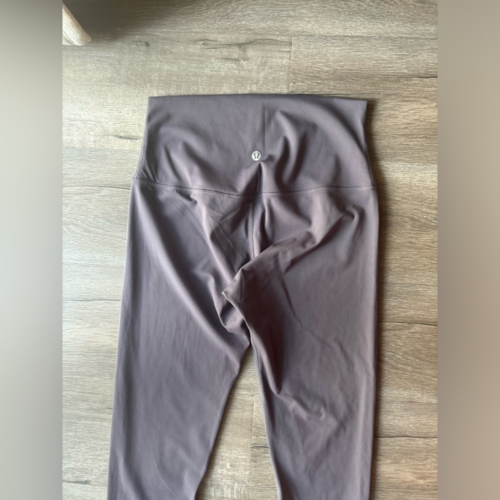 Lululemon-yoga-4